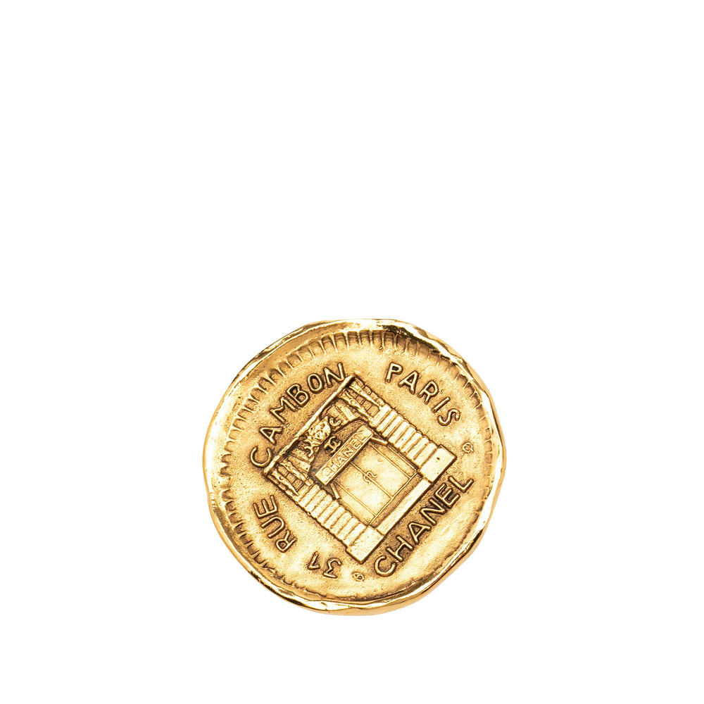 Pre-Loved Chanel Gold Plated 31 Rue Cambon Round Brooch